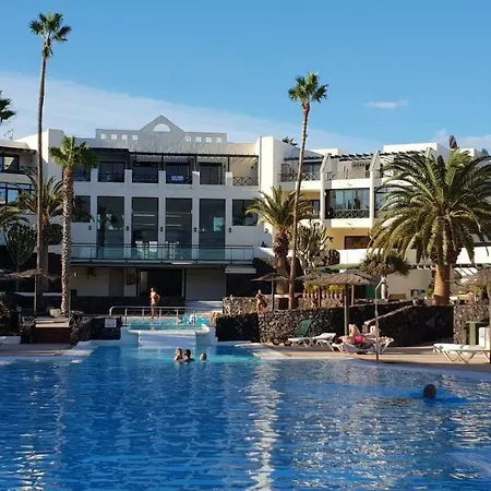 Luxury Estudio En Playa Roca A Primera Linea Del Mar Costa Teguise Exterior foto