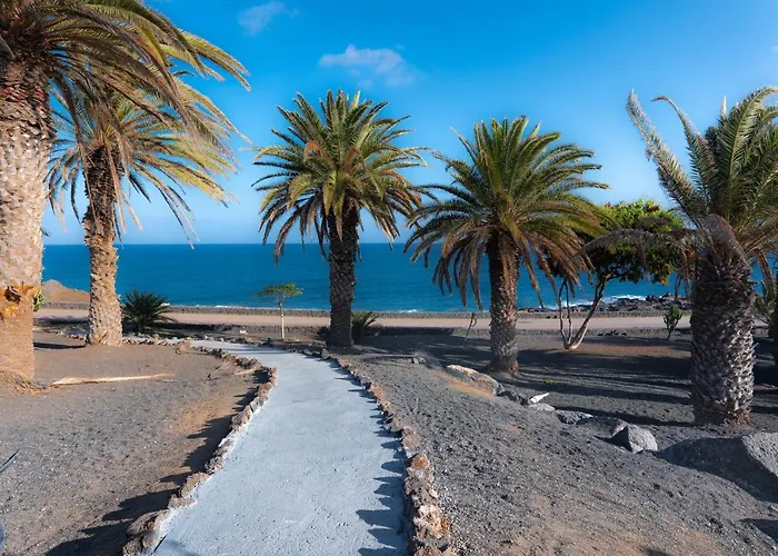 Luxury Estudio En Playa Roca A Primera Linea Del Mar